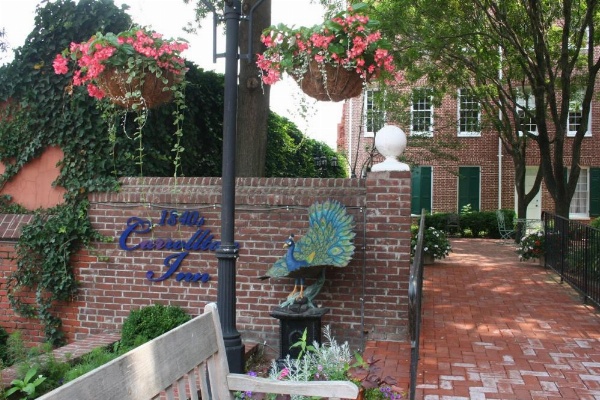 1840s Carrollton Inn image 14