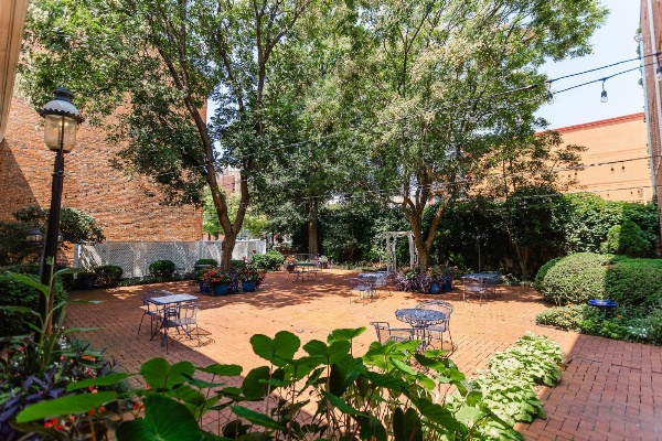 1840s Carrollton Inn image 4